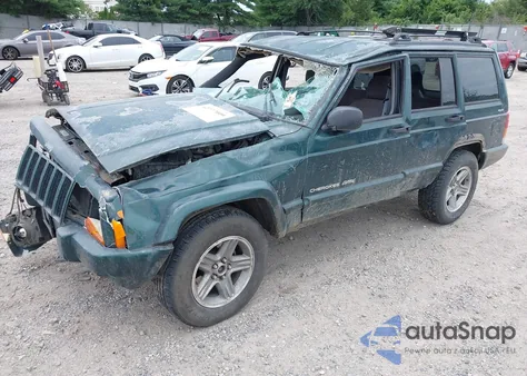 2000 Jeep Cherokee Classic z USA, uszkodzony, nr VIN 1J4FF58S2YL108331